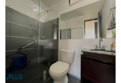 Sin Poniente, Piso Alto(mls#255937)