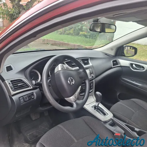 Nissan Sentra 1.8 B17 Advance