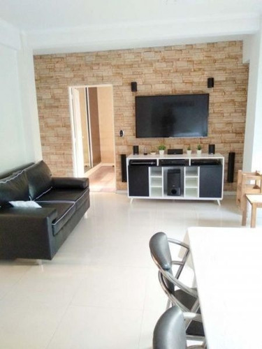 Imagen 3 de 17 de Casa En Venta En Jose Leon Suarez