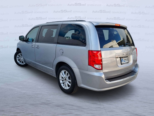 Imagen 6 de 11 de Dodge Grand Caravan 2018 5p Sxt V6/3.6 Aut