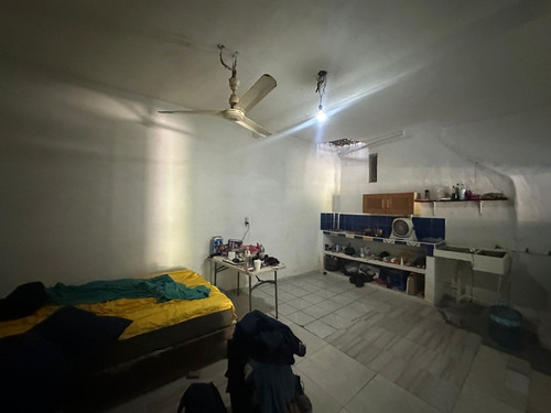 Edificio Para Remodelar! Col. 1o De Mayo | Pto. Vallarta Excelente Inversión!! 2 Departamentos, Con Opción A Un Tercero. Excelente Ubicación!