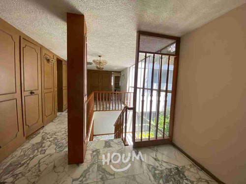 Casa En Real De Las Lomas, Miguel Hidalgo Con 3 Recámaras, 410 M², Id: 138135
