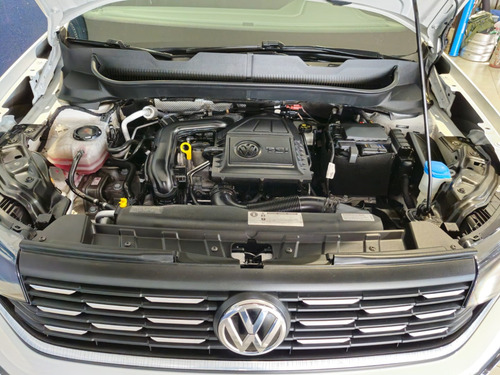 Volkswagen T-Cross 1.0 200 TSI TOTAL FLEX SENSE AUTOMÁTICO