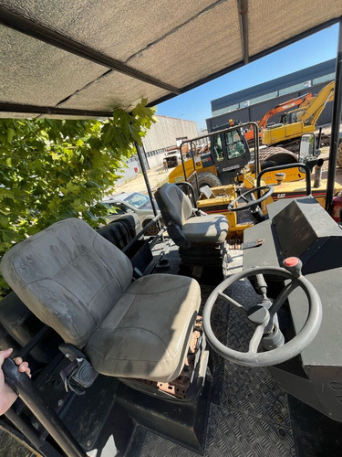 Compactador Bomag Bw24r