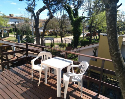 Venta Departamento Villa Gesell Complejo De 6 Unidades A 200m De La Playa