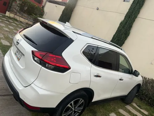 Nissan X-Trail 2.5 Platinum 2 Row Cvt