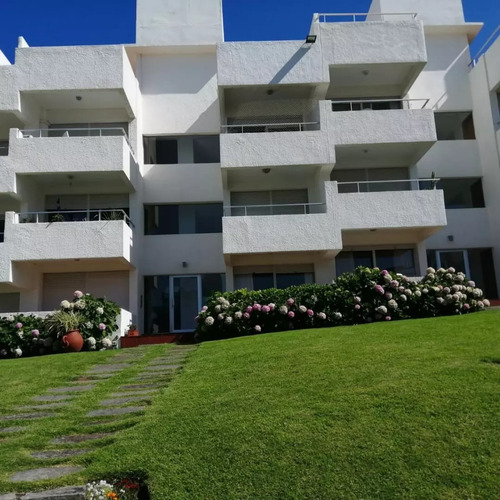 Apartamento Con Vista Al Mar, Playa Mansa, Punta Del Este