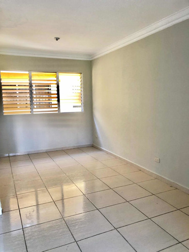 Imagen 4 de 14 de Alquilo Hermoso Apartamento En Res. Pablo Mella Morales