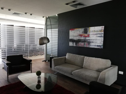 Imagen 17 de 19 de Oficina En Venta En Torre Black Con Excelente Ubicación Y Es