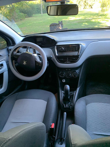 Peugeot 208 1.6 Allure