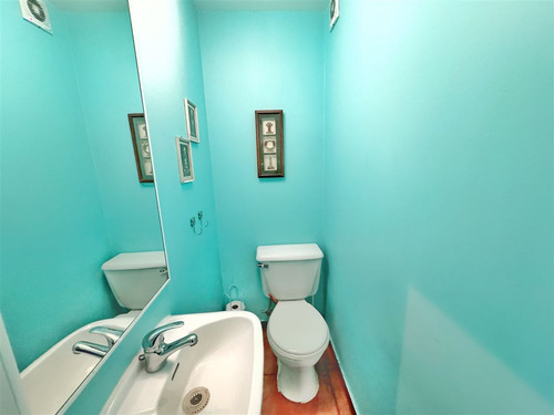 Casa En Arriendo De 4 Dorm. En Huechuraba
