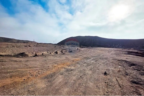 Terreno Industrial En Afta, Salar Del Carmen