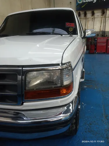 Ford Bronco 5.0 Xlt
