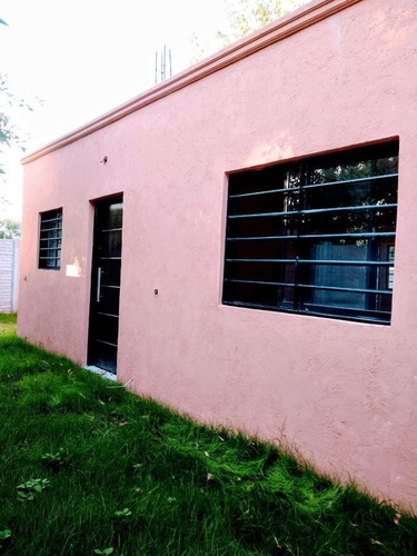 Imagen 3 de 19 de Casa - Burzaco