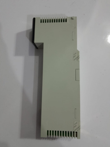 Módulo Schneider Electric 140dai54000. (Usado)