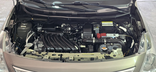Nissan Versa 1.6 Sense