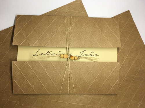 Imagem 3 de 5 de 25 Uni Papel Kraft A4 180g Losango Relevo Convite Rústico Gr