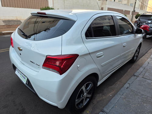 Chevrolet Onix 1.4 Ltz Aut. 5p