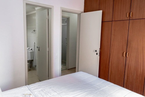 Imagem 14 de 15 de Flat No Jardins No Pool - Sf267