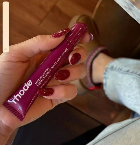Newnewtinte Labial Peptídico Rhode Hailey Bieber New Tinted