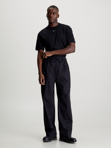 Polera Nano Logo Interlock Negro Calvin Klein