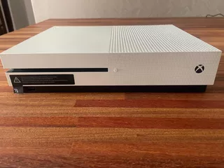 Xbox One S Consola 500 Gb / Sin Mando Inalámbrico