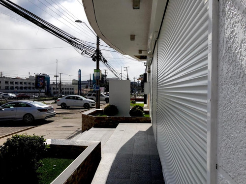 Local U Oficina Comercial, Planta Libre , 2 Baños