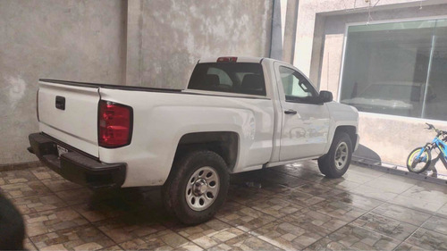 Imagen 4 de 11 de Chevrolet Silverado 2016 4.3 1500 Ls Cab Reg Aa Mt
