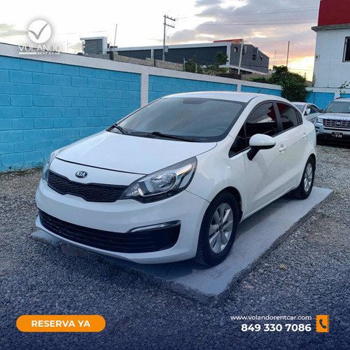 Imagen 3 de 5 de Renta Car (kia Rio 2017)