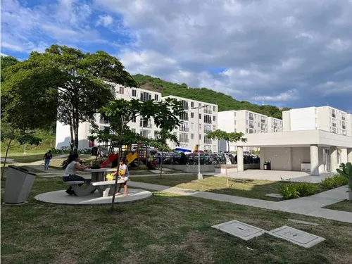 Vendo Apartamento De 52mts2 En Guabinas, Yumbo 12932-1