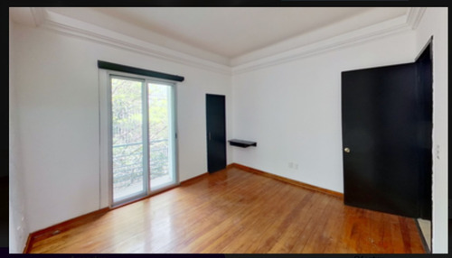 Departamento En Venta En Río Tíber, Cuauhtémoc, A Unas Cuadras De Paseo De La Reforma. 2 Recamaras, 2 Baños Y 1 Estacionamiento