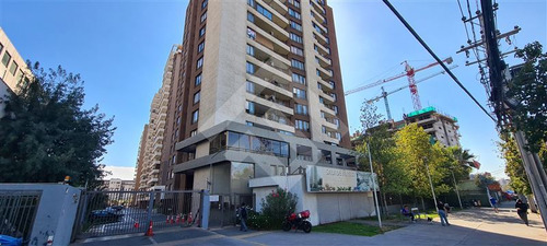 Departamento En Venta De 3 Dorm. En La Florida