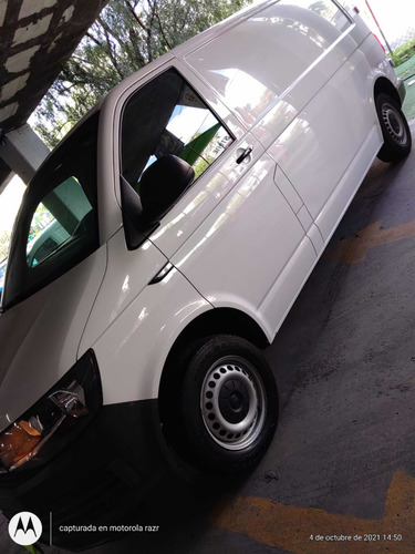 Imagen 4 de 13 de Volkswagen Transporter 2.0 Cargo Van Tdi Std 5 Vel Ac 2018
