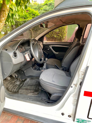 Renault Duster 4.4 Placa Publica .