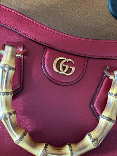 Bolsa Gucci Diana Small