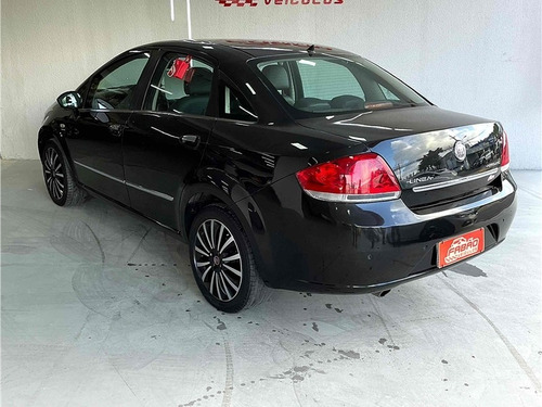 Imagem 3 de 10 de Fiat Linea 1.8 Absolute 16v Flex 4p Automatizado