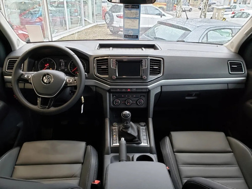 Imagen 24 de 25 de Volkswagen Amarok 2.0 Highline 4x4 Manual Mt Disponible 2023