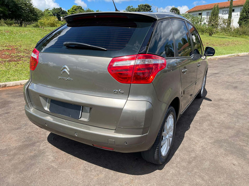 Imagem 8 de 13 de Citroën C4 Picasso 2.0 16v (aut)