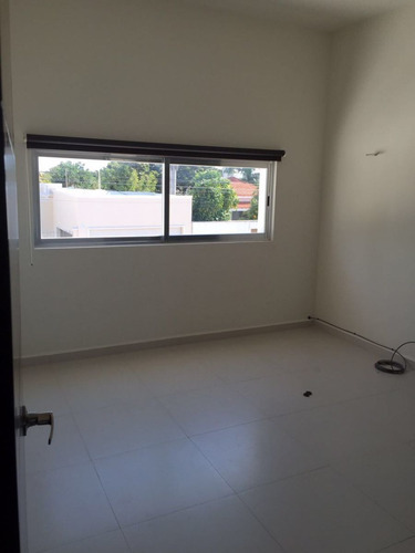 Imagen 6 de 8 de Hermoso Townhouse En Renta En Montes De Ame