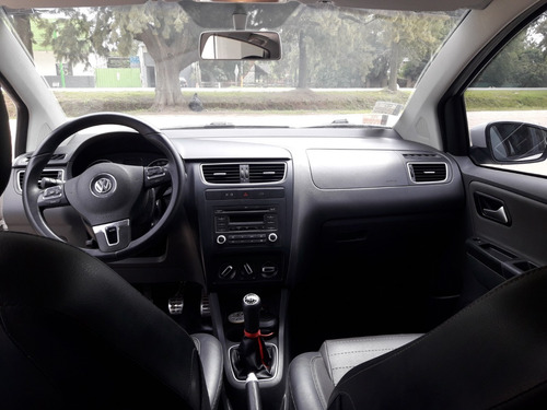 Volkswagen Crossfox Full Pack!!