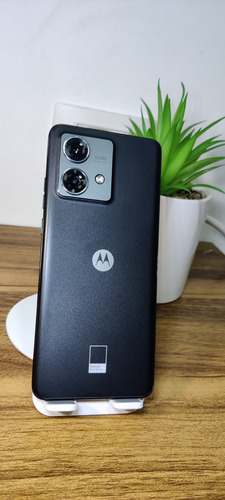Motorola Edge 40 Neo 8gb De Ram Y 256 De Memoria Sin Detalle (Usado)