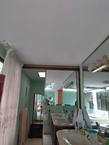Imagen 15 de 24 de Vendo Ph 1100m2 7h/9b/2p Las Mercedes 2872
