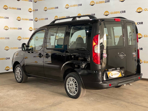 Imagem 4 de 9 de Fiat Doblò 1.8 Mpi Essence 7l 16v Flex 4p Manual