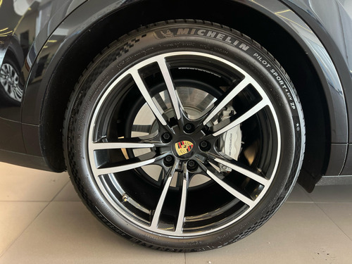 Porsche Cayenne 4.0 V8 GASOLINA TURBO AWD TIPTRONIC S