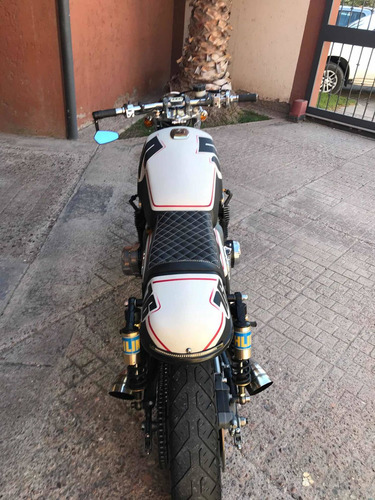 Suzuki Gs