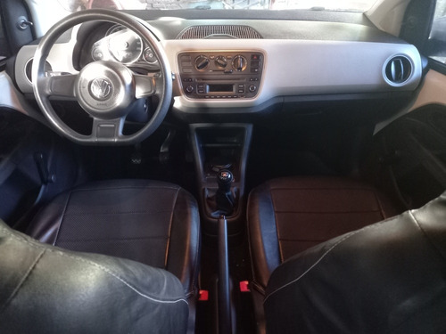 Volkswagen Up! 2014 1.0 Move Up! 75cv 3 P