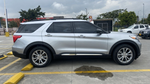 Imagen 11 de 25 de Ford Explorer
