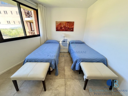 2013 - Departamento En Venta