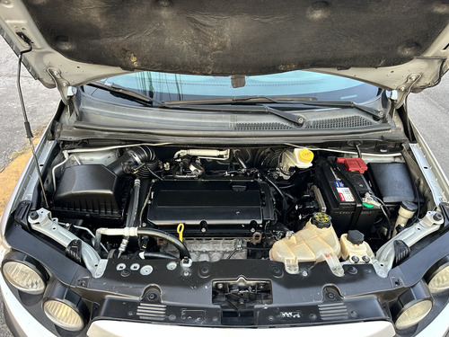 Chevrolet Sonic 1.6 Ls Mt