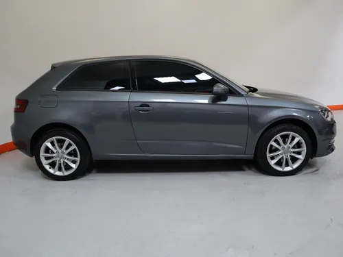 Audi A3 COUPE ATTRACTION 1.2 MT T